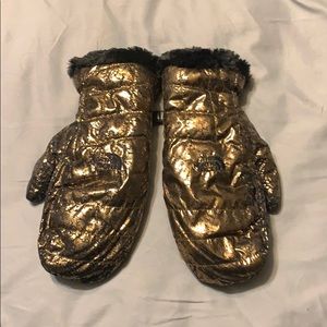 The North Face gloves